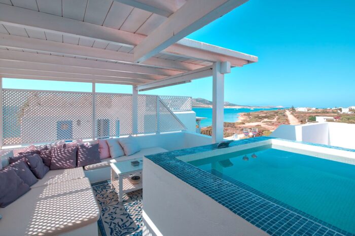 Antiparos Villa with Jacuzzi | Premier Villa with Jacuzzi