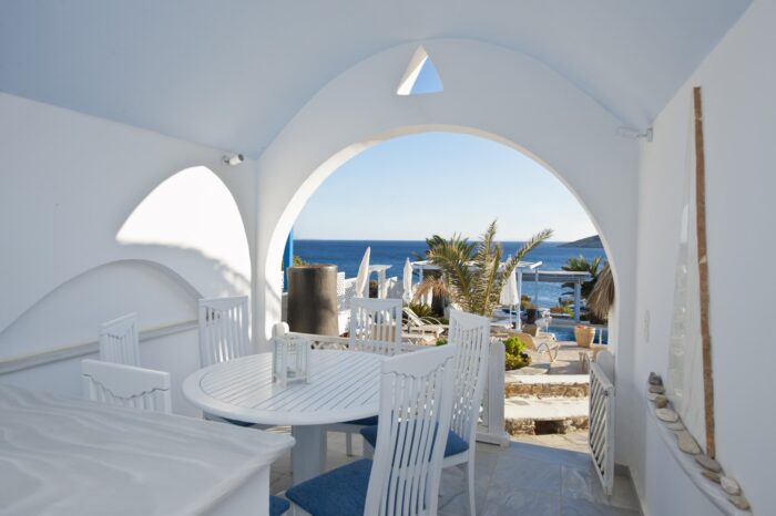 Antiparos hotel and apartments | Family pool front Villa